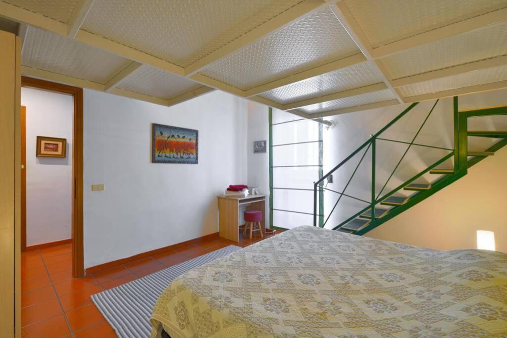 Posteľ alebo postele v izbe v ubytovaní Casa CALEFATI