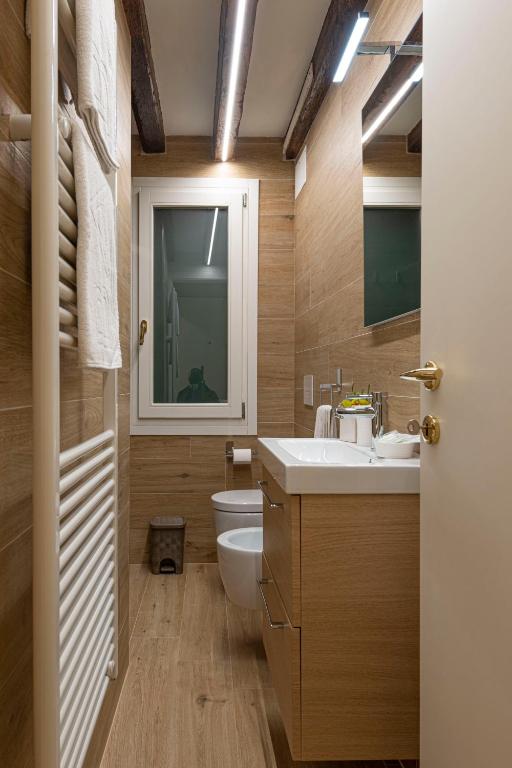 NINA VENICE APARTMENT - 13