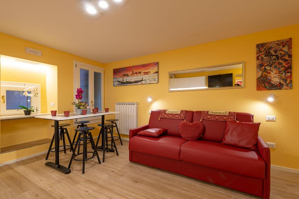 NINA VENICE APARTMENT - 18