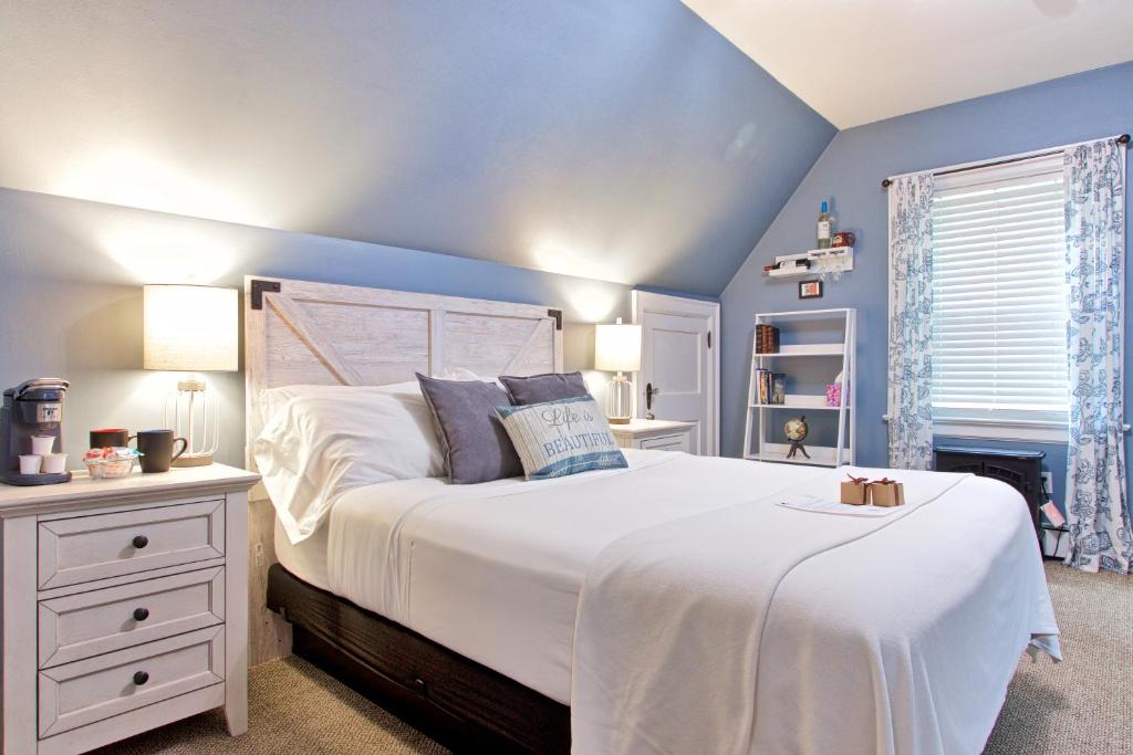 Blacksburg Bed & Breakfast - Queen Room