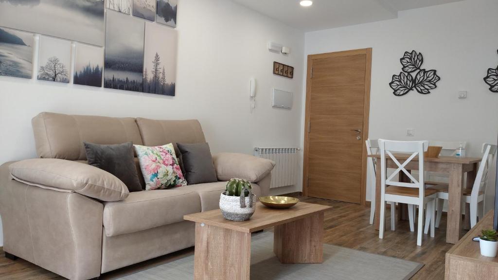 APARTAMENTOS TURISTICOS LAS CANDELAS - One-Bedroom Apartment