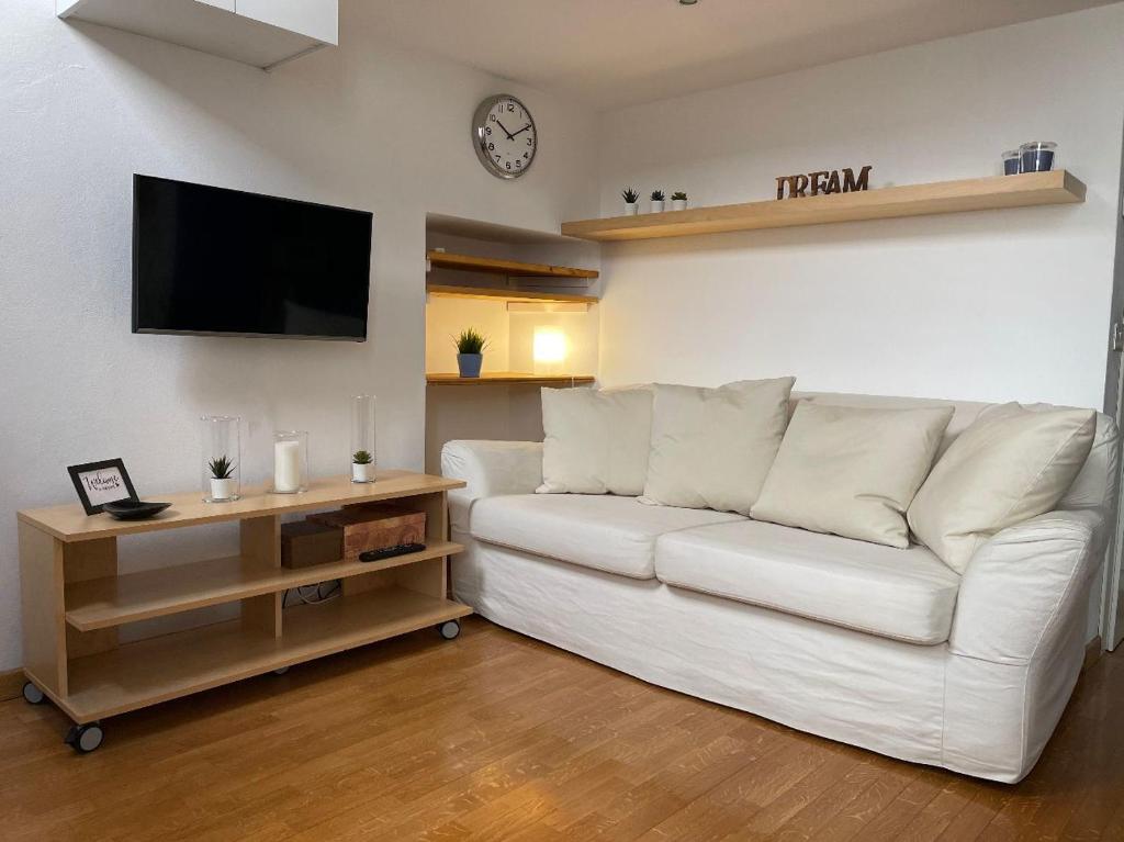 Solution Home in the Porta Romana area - One-Bedroom Apartment