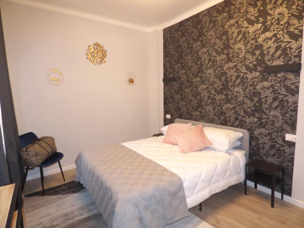 Vite 99 spanish steps room - 经济双人间，带私人外部浴室