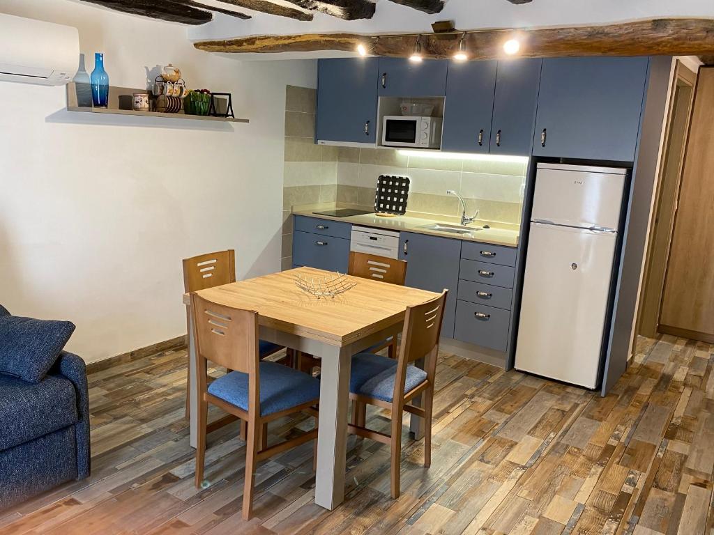 Casa Molinero Abiego - Apartamento De Una Habitación
