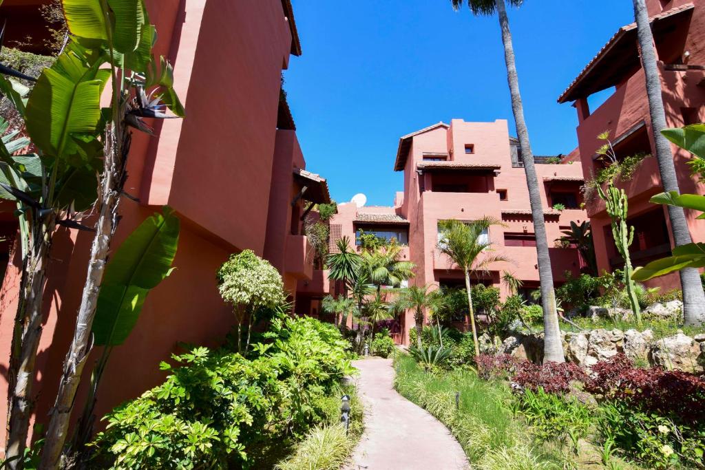 Letmalaga Don Carlos Gardens, Marbella – Updated 2022 Prices