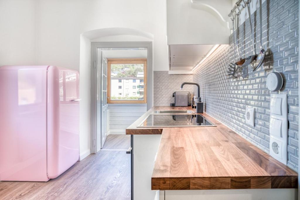 InnsbruckHomes at Botanical Garden - Two-Bedroom Apartment Top5