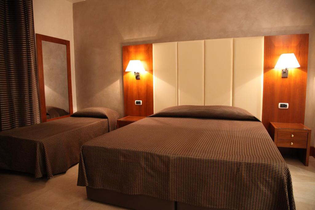 B&B Federica's House In Rome - Two-Bedroom Apartment