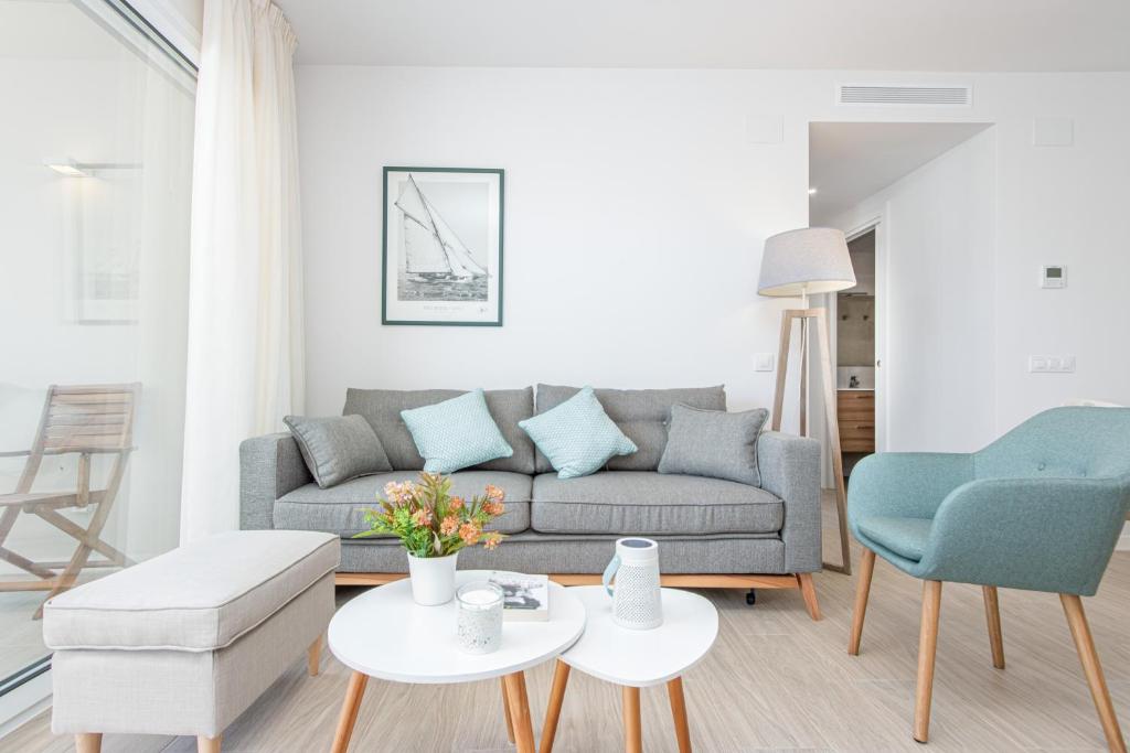 Posedenie v ubytovaní M A R I V E N T Suite with bathroom and terrace 50 m2