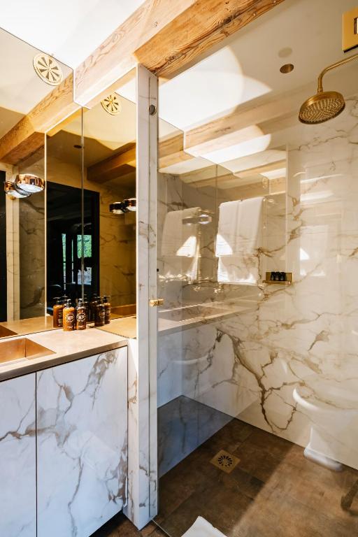 Boutique Hotel The Noblemen - Resim 26