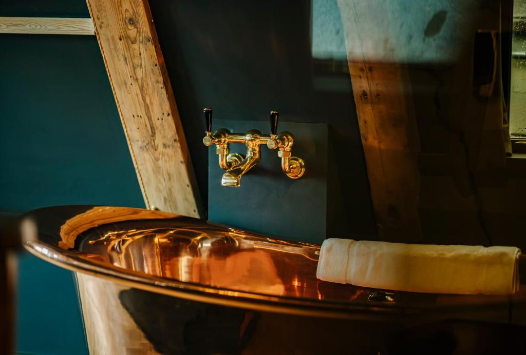 Boutique Hotel The Noblemen - Resim 19