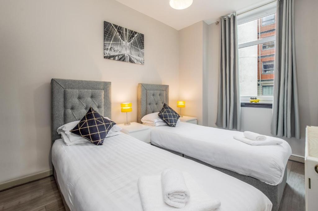 Cosy 2BR-1BA near Leith Docks - Free parking by Bonjour Residences Edinburgh