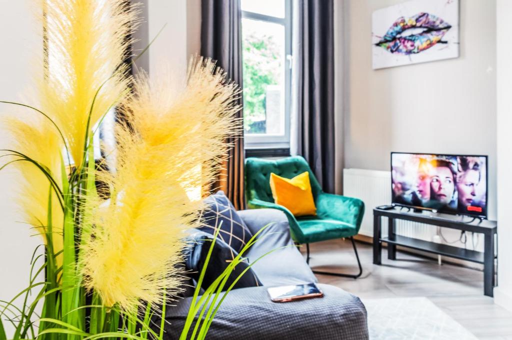 Cosy 2BR-1BA near Leith Docks - Free parking by Bonjour Residences Edinburgh