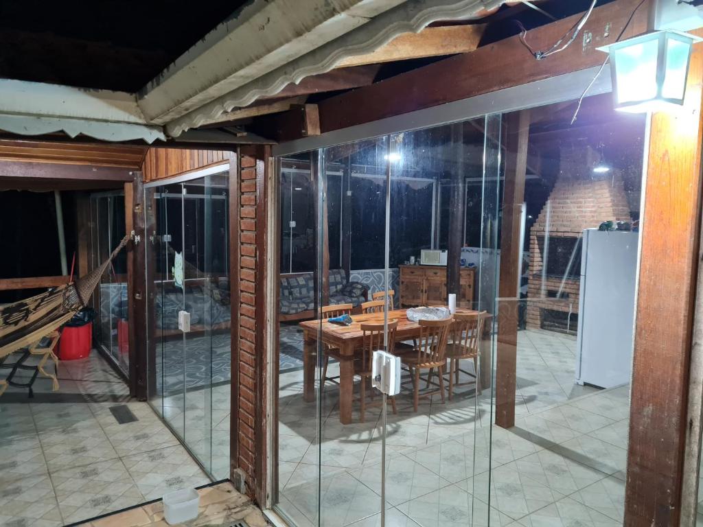 Chácara Condominio Mantiqueira com Piscina Aquecida