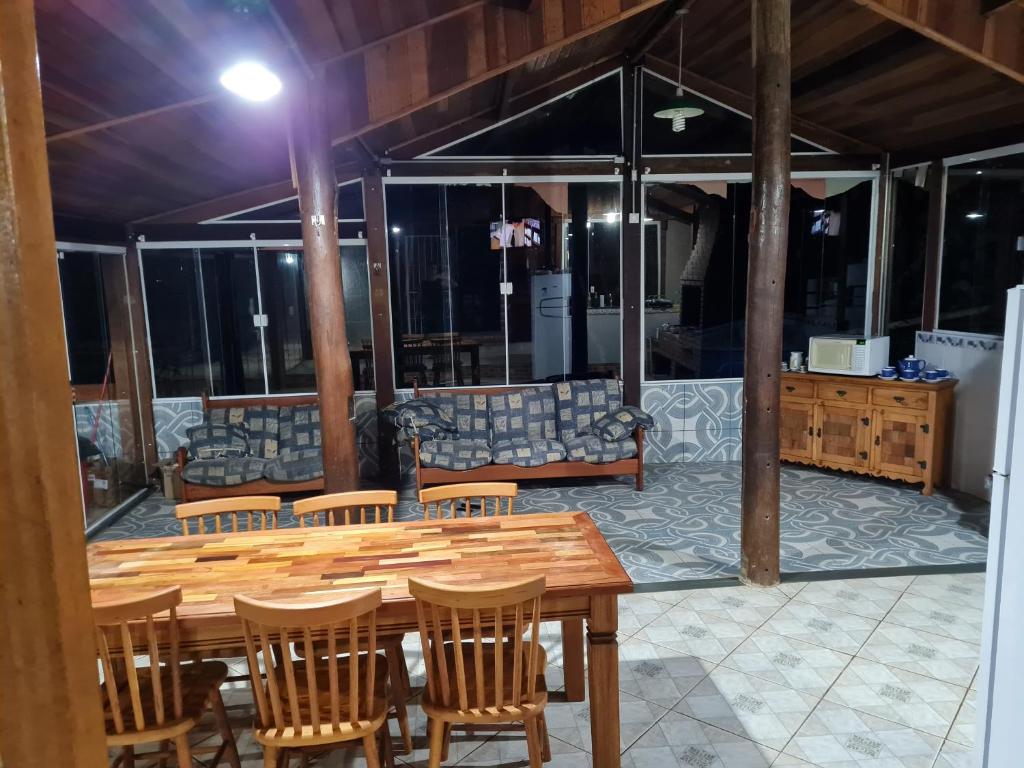  Chácara Condominio Mantiqueira com Piscina Aquecida