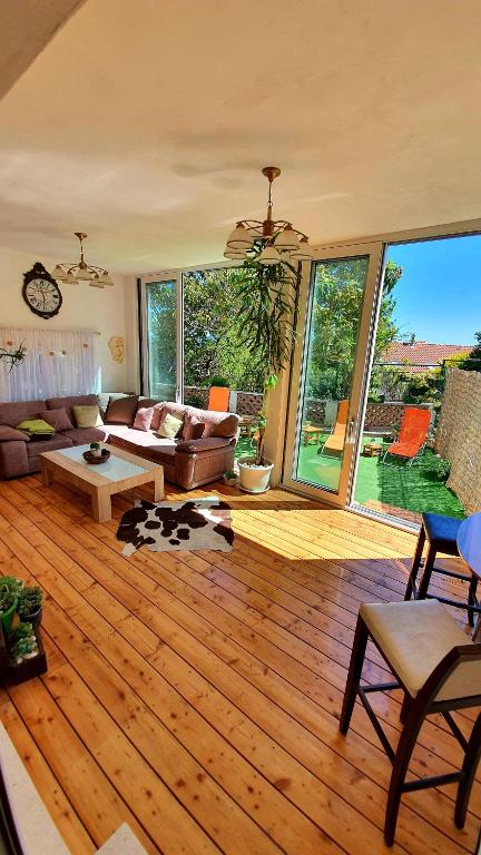 Apartments Viki - Housity