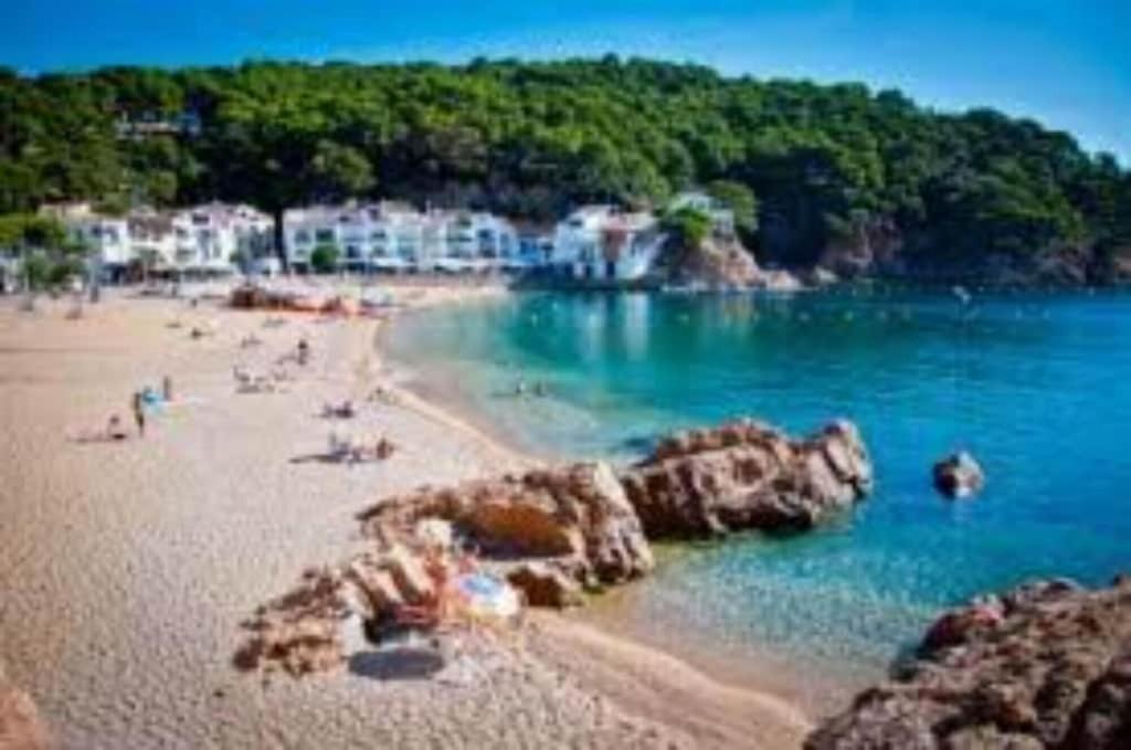 Apartamento con piscina en Tamariu Costa Brava, Tamariu ...