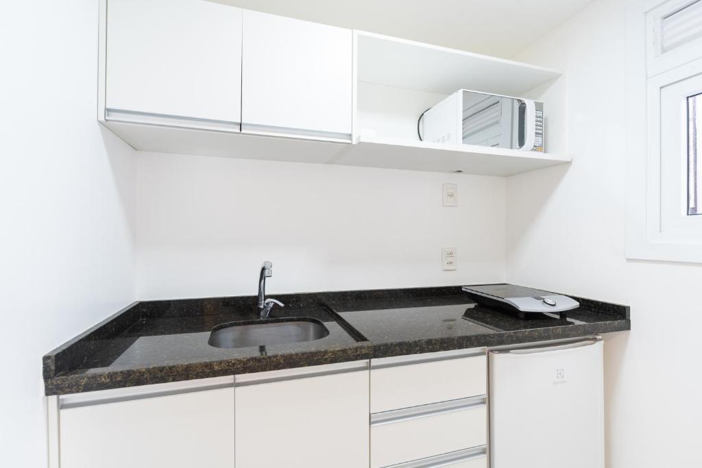  Apartamento impecável Fernando Machado 828
