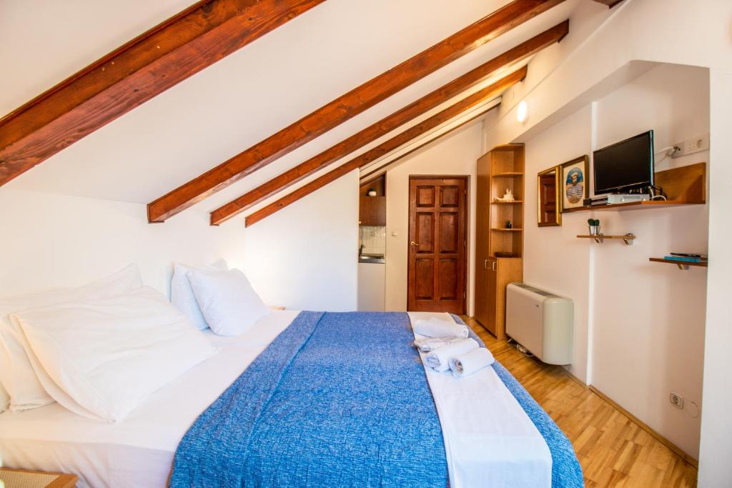 Villa Odak - Apartment With Garden View