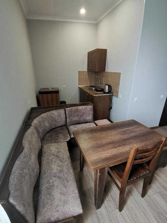 Kuchyň nebo kuchyňský kout v ubytování Guest House Eden