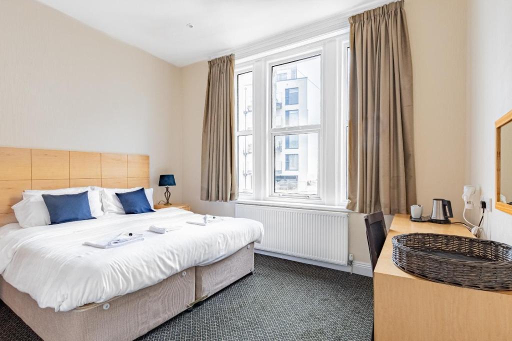 Brooklands Lodge - Resim 2