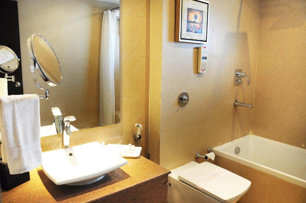 Koupelna v ubytování Hotel Senses