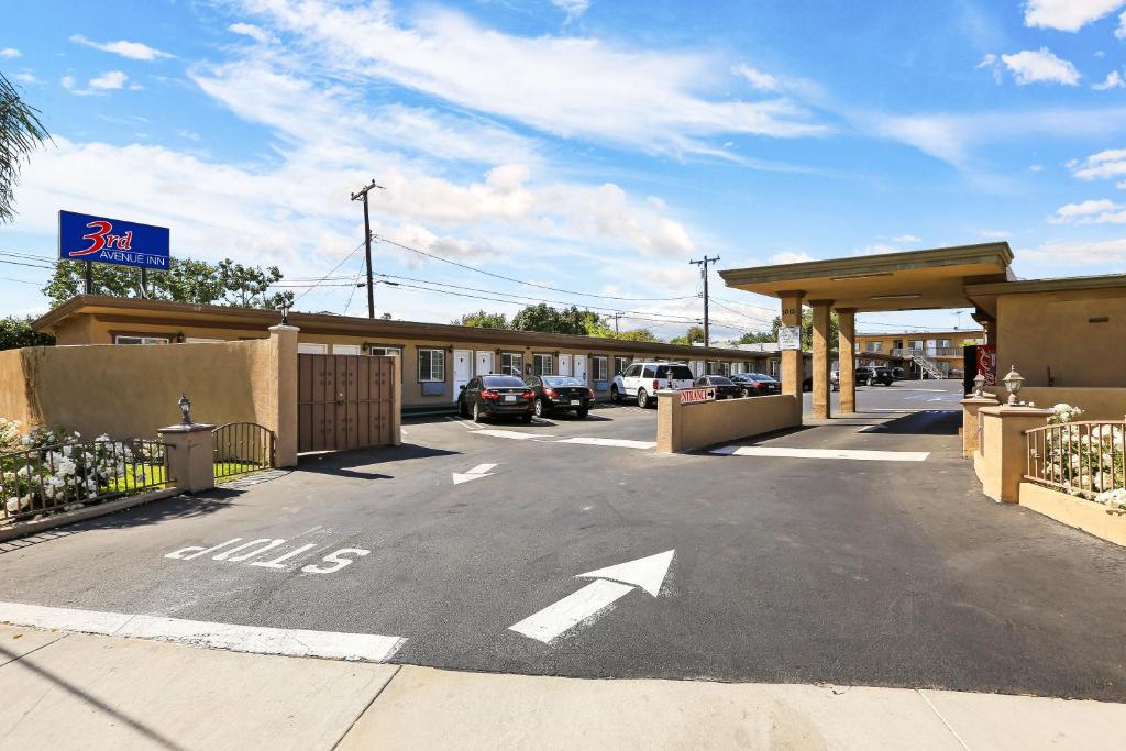 3rd Avenue Inn - Housity