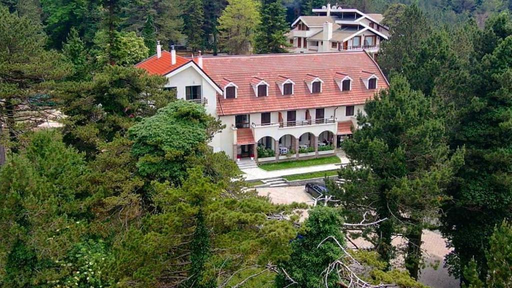 Hotel Alpin Llogara - Image 3