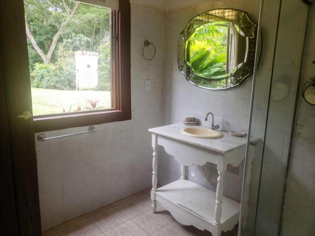  Casa em Meio à Natureza Perto de Juiz de fora e Rio