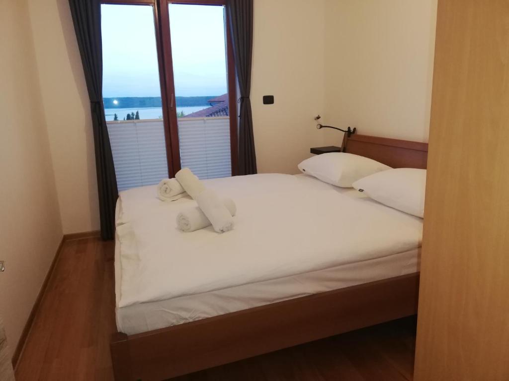 Apartment Rustica - Apartment With Balcony