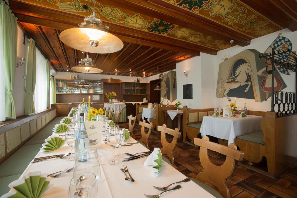 Restaurace v ubytování Hotel Gasthof Rössle