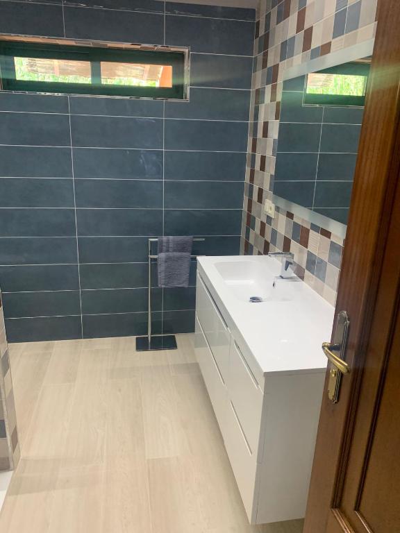 Casa y Apartamento Rural Terra Celta en Salceda de Caselas - Camera Doppia Con Bagno Privato