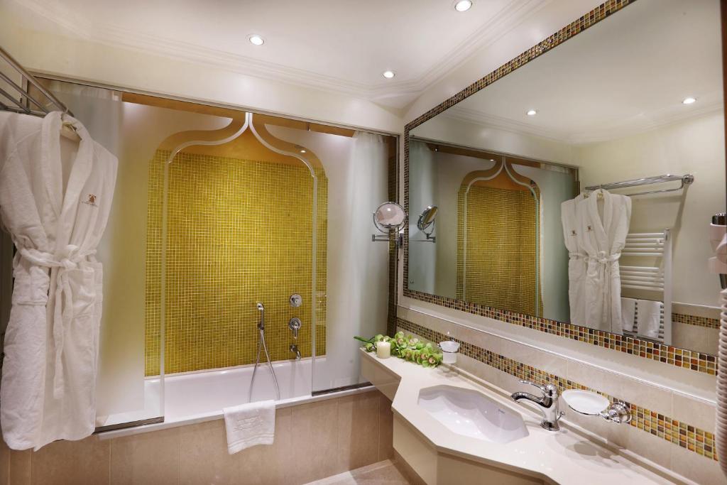 Ai Mori d'Oriente - Resim 11