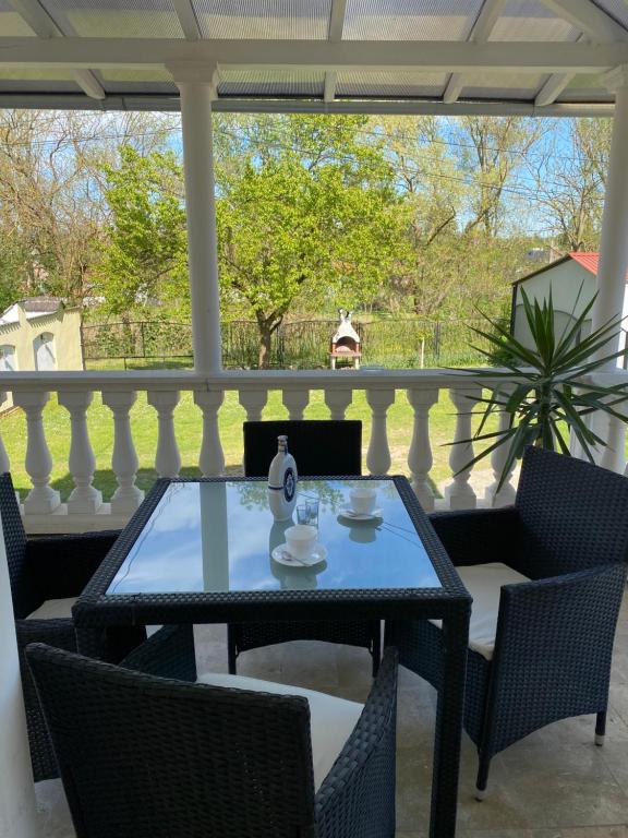 Balkón alebo terasa v ubytovaní Arany Apartman