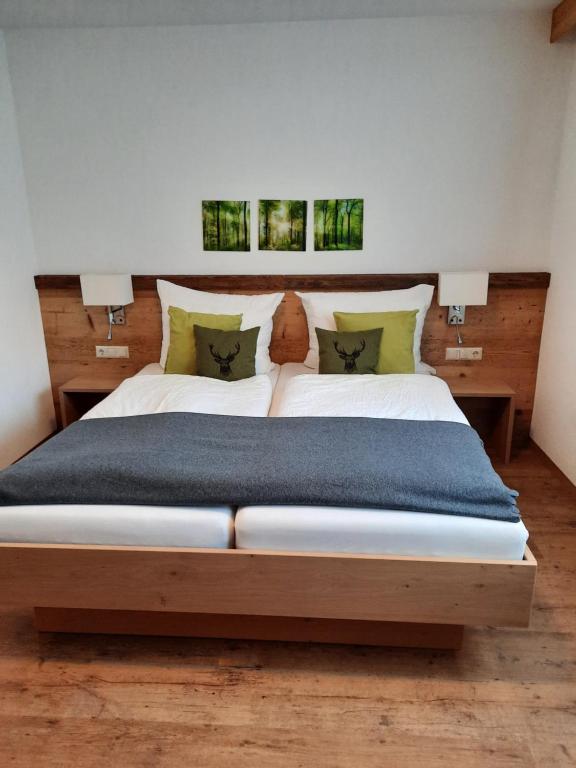 Postel nebo postele na pokoji v ubytování Inn-Apartments