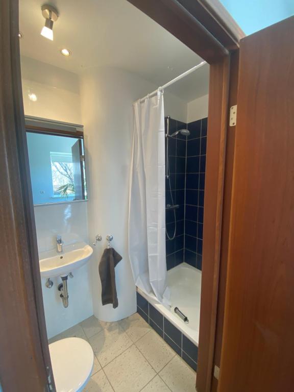 Koupelna v ubytování Day Dream Soleyjargata Rooms & Apartments