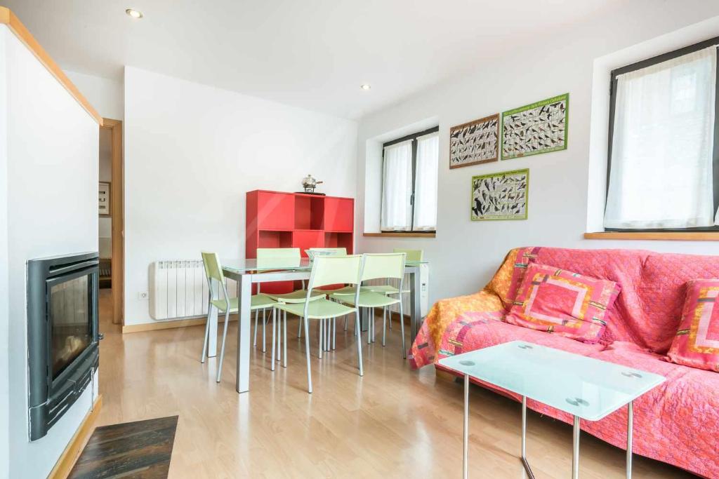 Àneu by SeaMount Rentals, València dÀneu – Precios ...