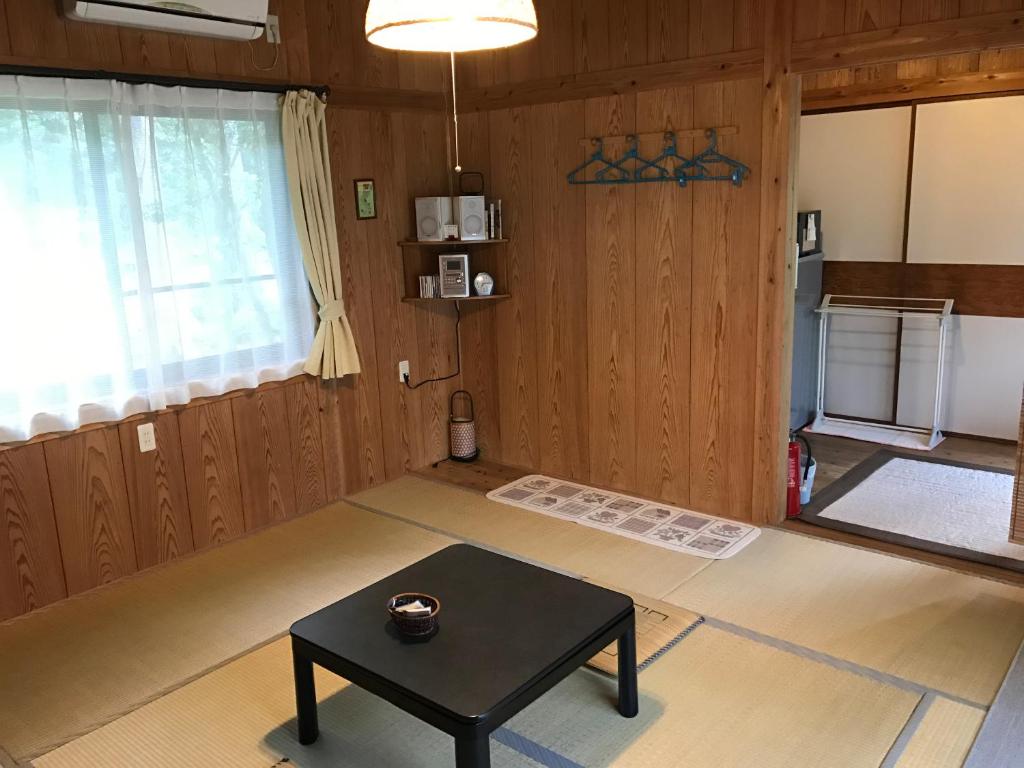 Wa no Cottage Sen-no-ie - Kamer In Japanse Stijl Met Gedeelde Badkamer