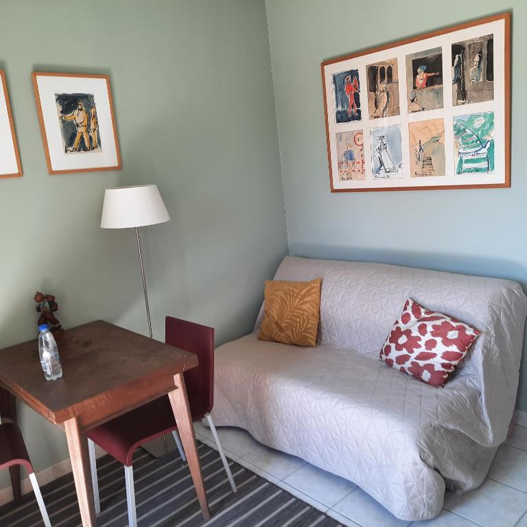 Posezení v ubytování Chambre d'hôte Le Châtaignier