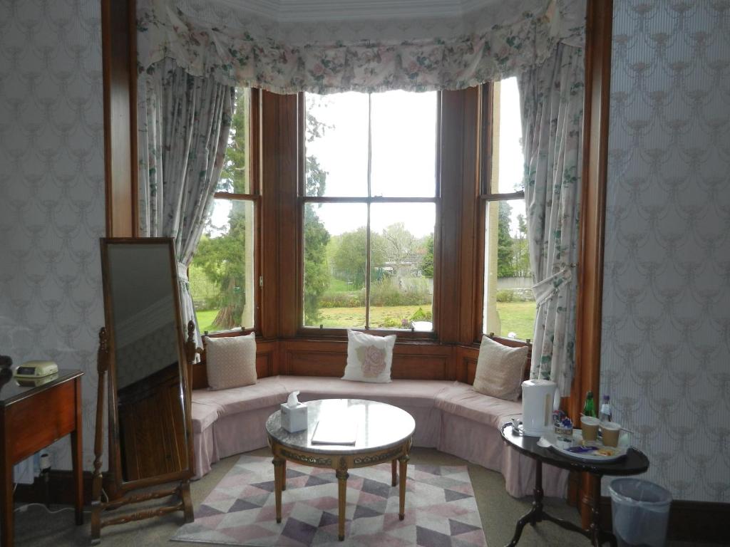Posezení v ubytování Mansfield Castle Hotel