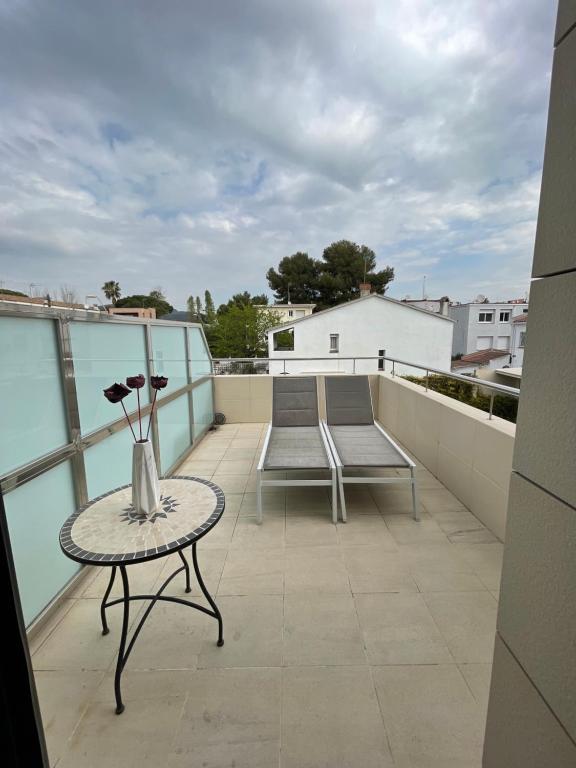 6 Bis HOTEL - Habitación Doble Con Terraza