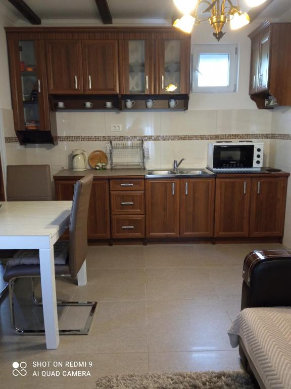 Apartments Peranovic - 18