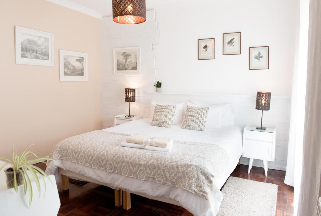 Laneez Ericeira Surf House - 14