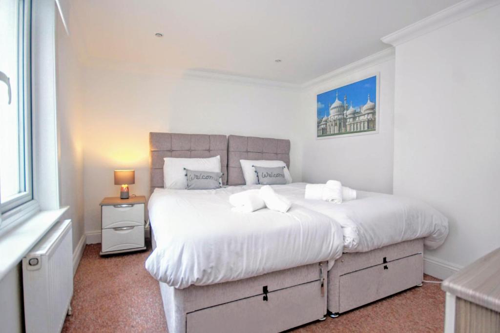 Cosy 2 Bedroom Apartment - Flat 3 Queens Square Brighton