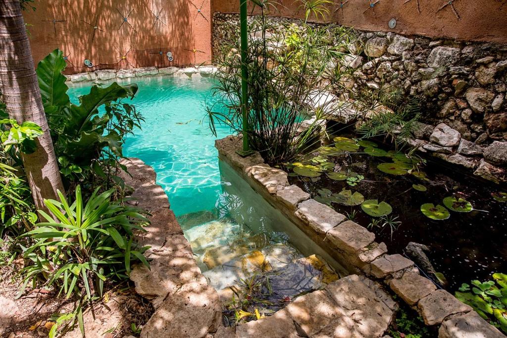 Aqua by Majikal B&B - Deluxe Double Room With Balcony