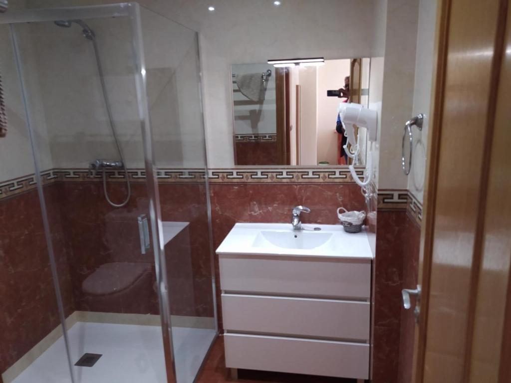 Kúpeľňa v ubytovaní Bonito apartamento al lado de la playa con vistas al mar