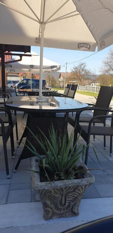 Fotografie z fotogalerie ubytování Hotel Mirni Kutak v destinaci Otočac