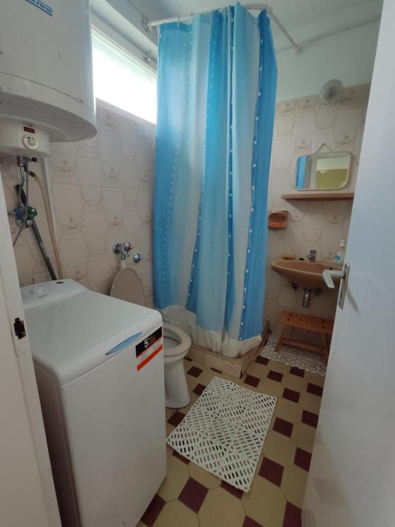 Kúpeľňa v ubytovaní Vitorlás Haus
