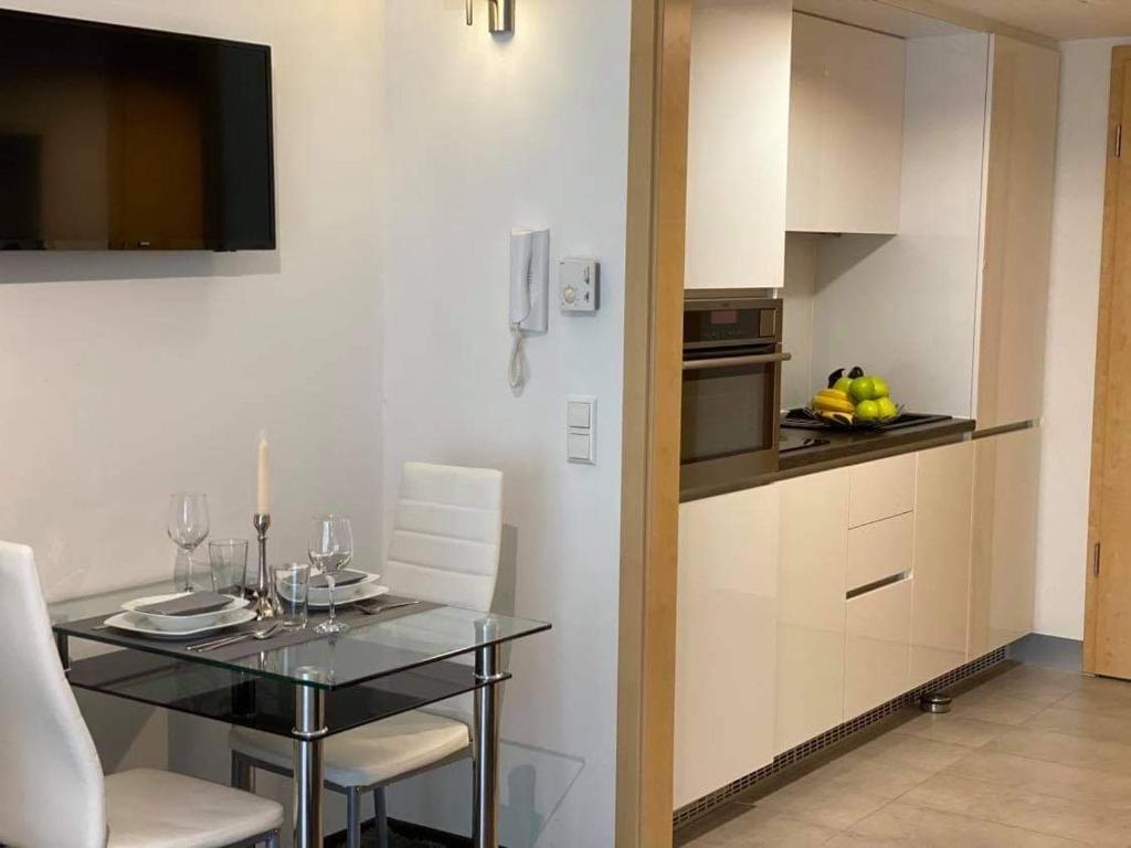 Relax and Spa - DeLux Apartman, Velence – 2023 legfrissebb árai