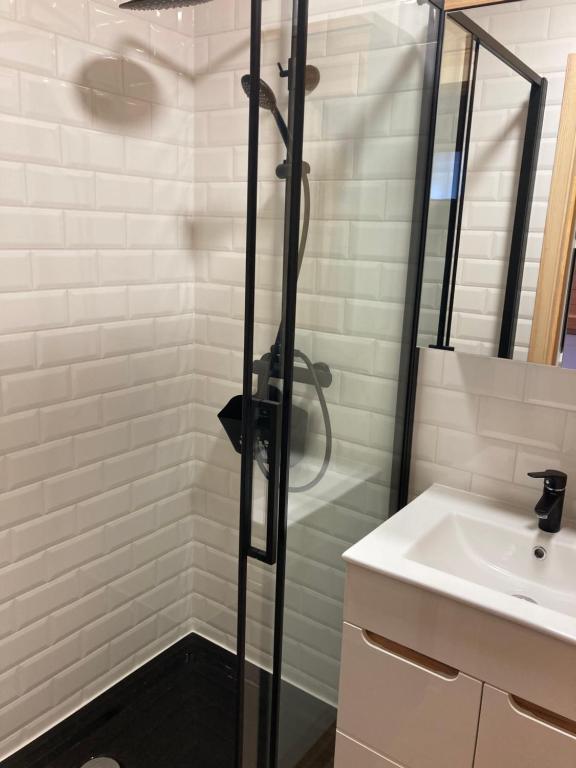 Domki i Apartamenty Wieleń - Twee Slaapkamers Huis