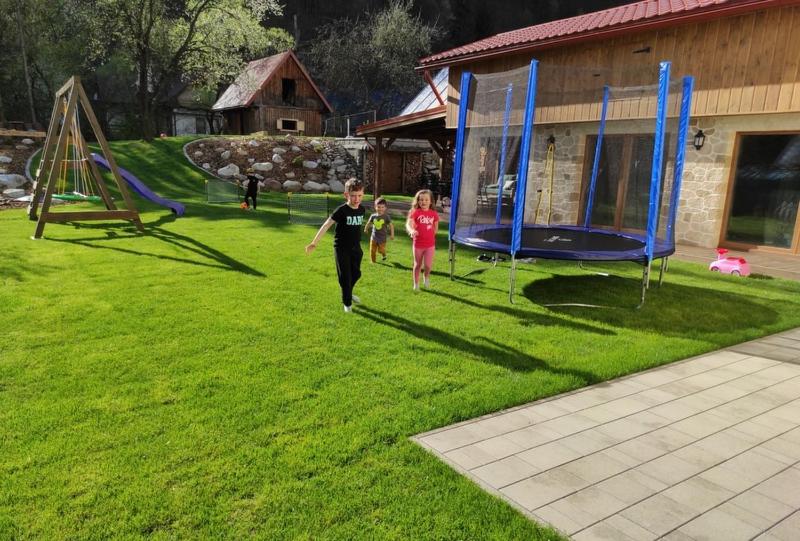 Herní místnost nebo prostor pro děti v ubytování Chata Matzo